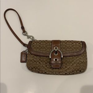 Coach- Tan Wristlet